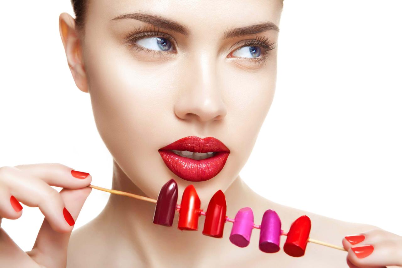 Choosing and Using Your Lipstick - Visage de Layla