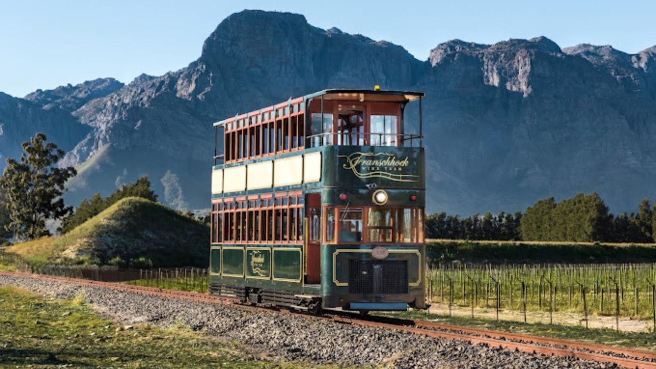 Hop on Hop off Experience in Franschhoek South Africa