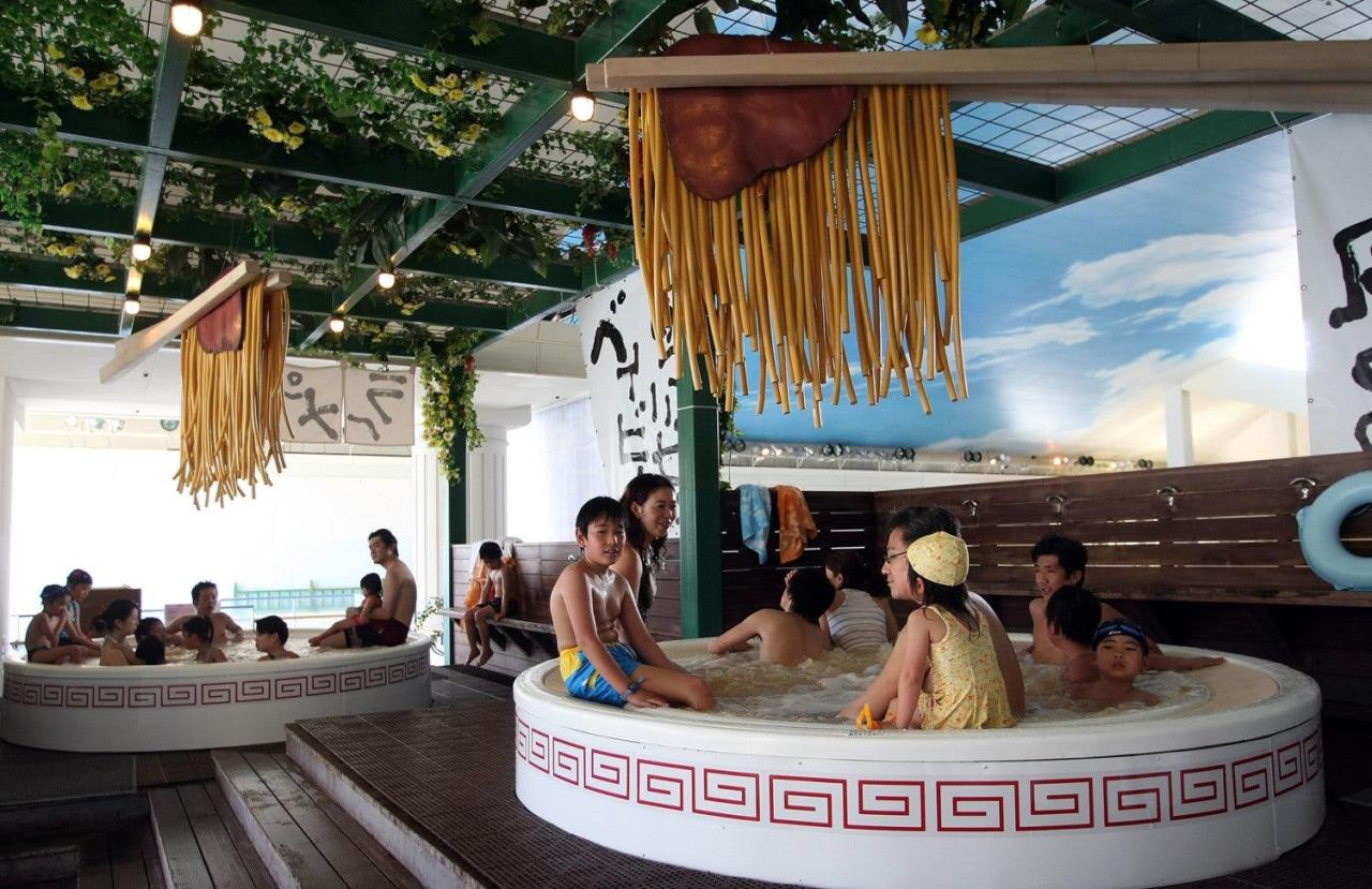 Take a bath in ramen broth, sake, wine or coffee at Yunessun spa resort! - TokyoTreat Blog