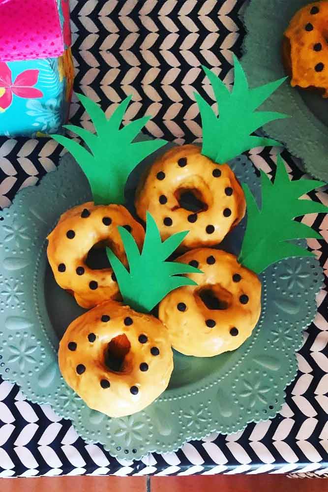 Pineapple Donuts Idea #donutsidea #pineapple